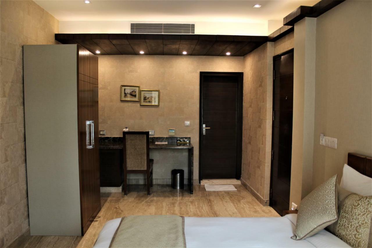 Royal Residence Iffco Chowk Gurgáon Kültér fotó