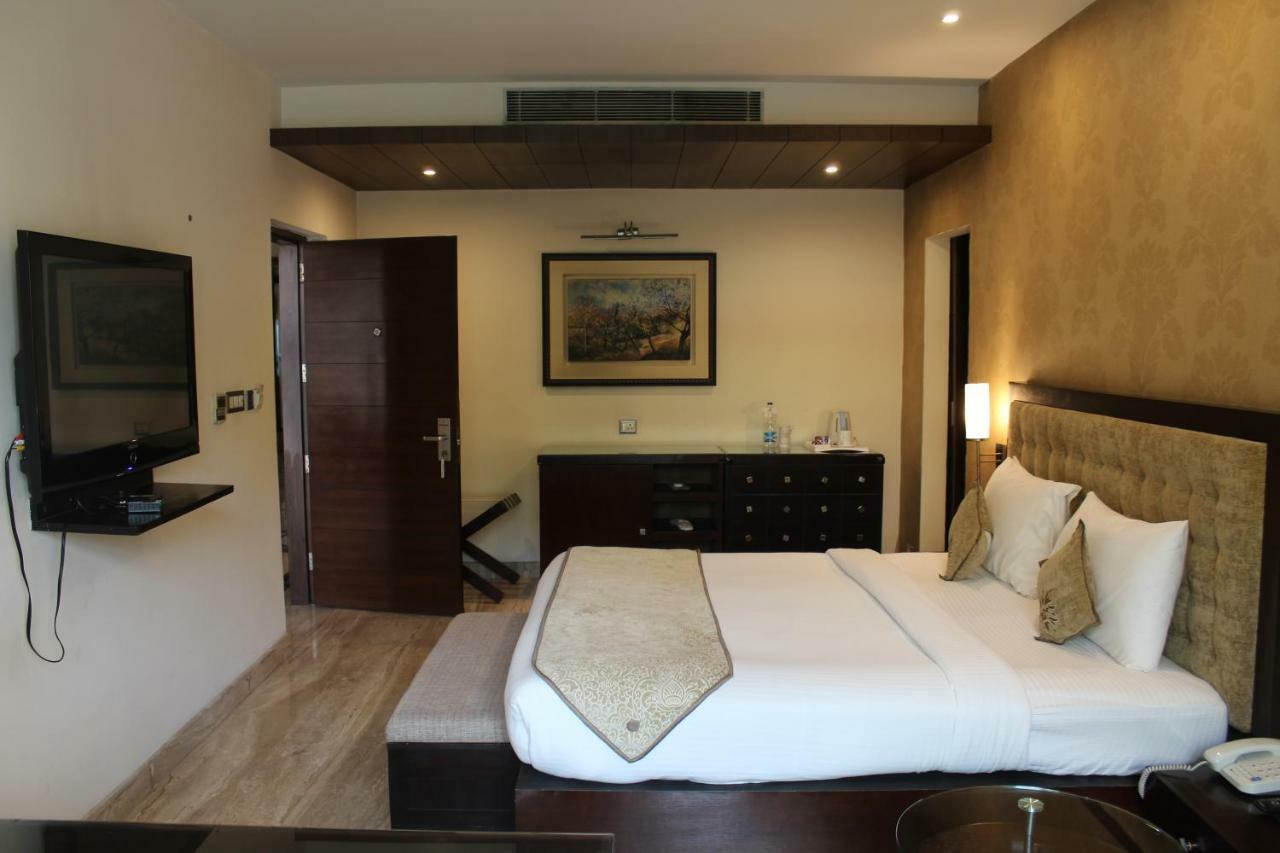 Royal Residence Iffco Chowk Gurgáon Kültér fotó