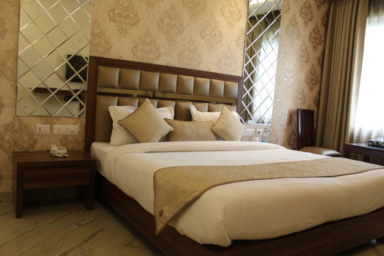 Royal Residence Iffco Chowk Gurgáon Kültér fotó