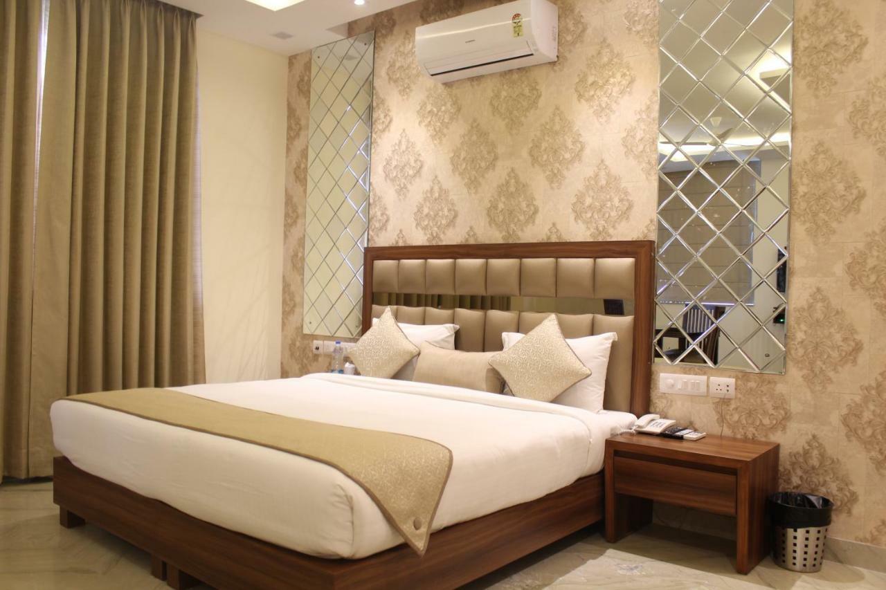 Royal Residence Iffco Chowk Gurgáon Kültér fotó